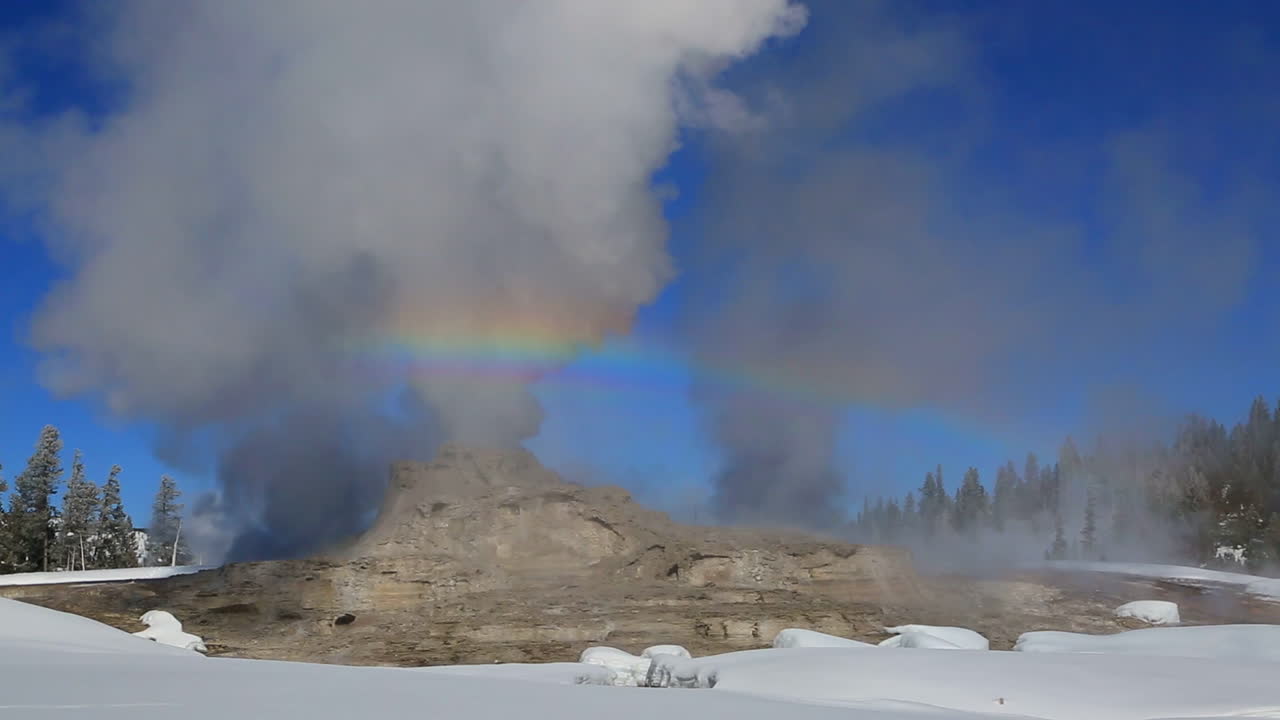 una región geotérmica en el parque nacional de yellowstone en invierno 2