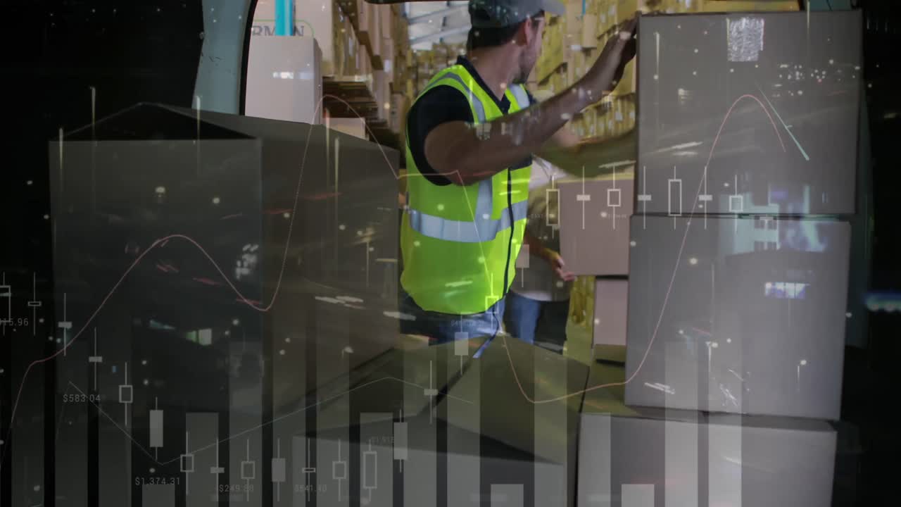 animación del procesamiento de datos financieros sobre el repartidor cargando el coche en el almacén