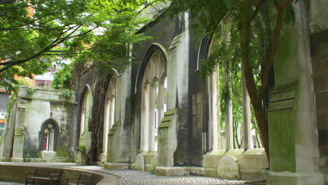 Ausgebombtes-St.-Dunstan-Im-Osten-Londons