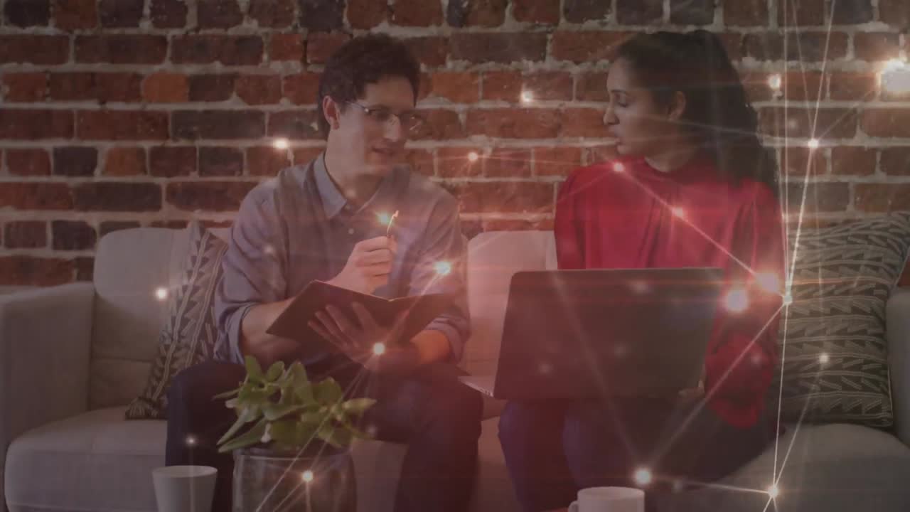 animación de la red de conexiones sobre personas de negocios en la oficina