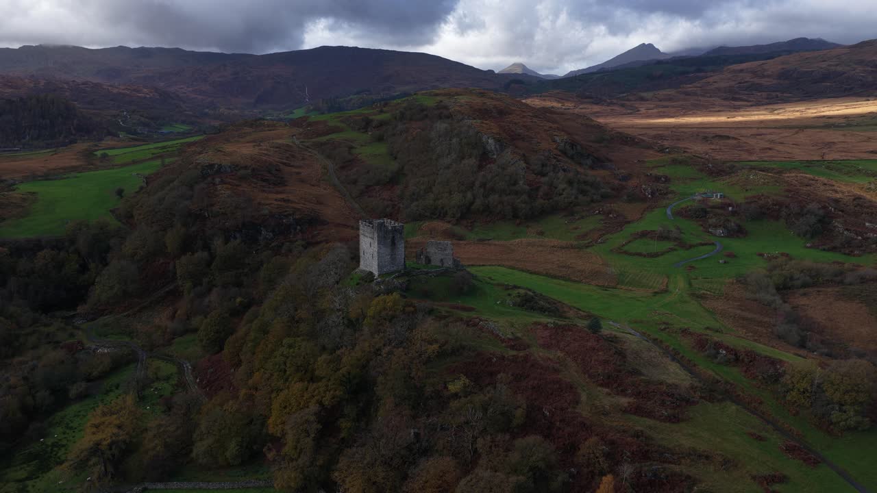 Aerial drone footage of Dolwyddelan Castle in Eryri, showcasing its dramatic mountain setting, medieval Welsh heritage, and historic role as one of Llywelyn the Great’s commanding fortresses