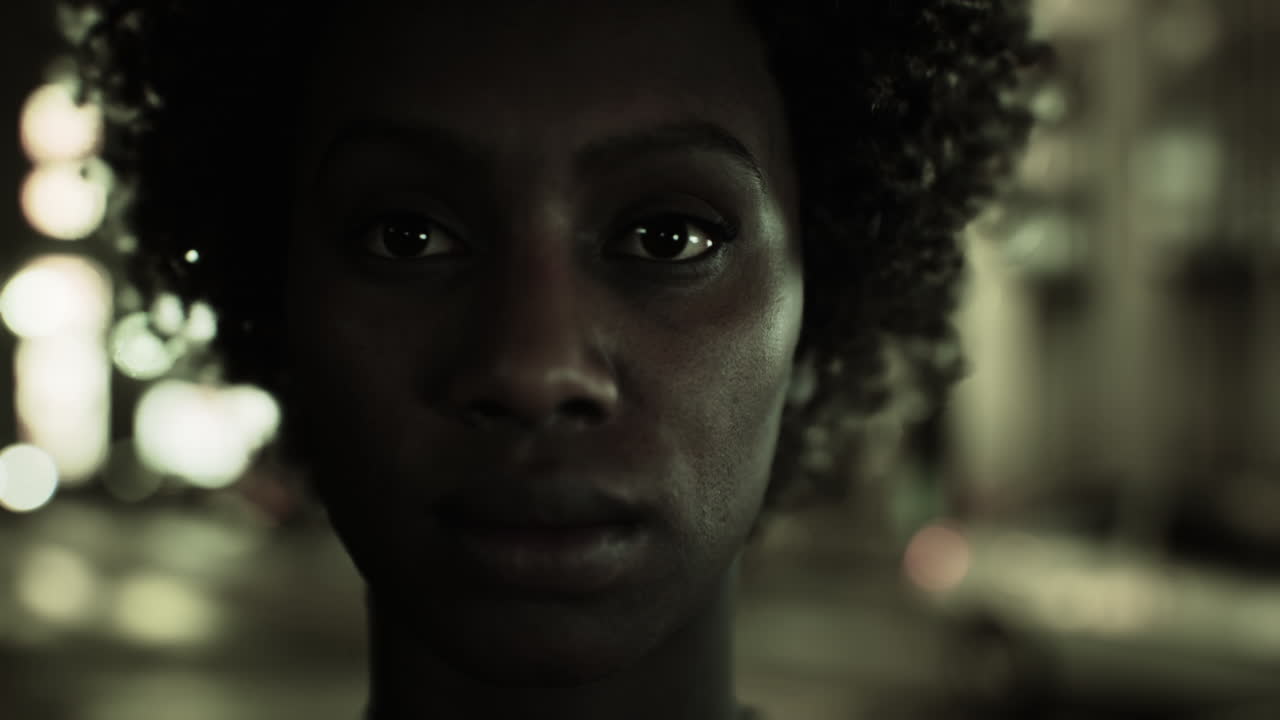 портрет афроамериканской красавицы