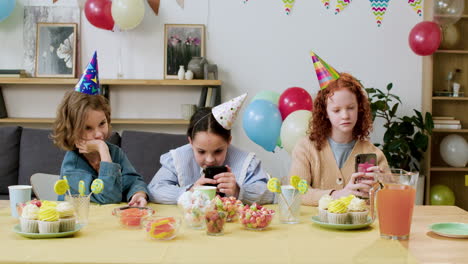 kids in a birthday party