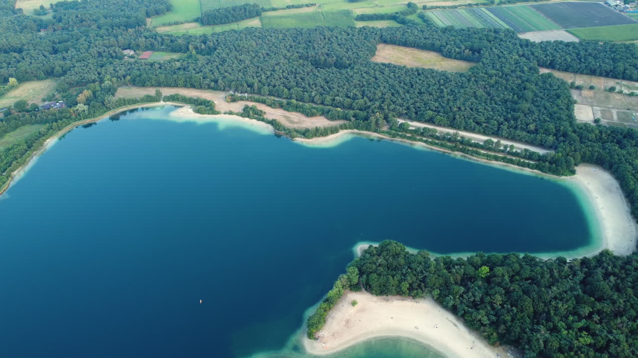 호수변 풍경 의 공중 풍경