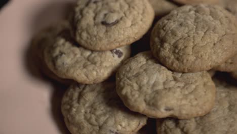 Delicious-Cookies-In-A-Pink-Plate---Close-Up-Shot