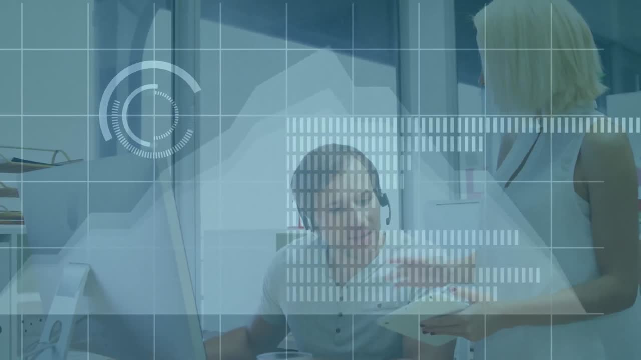 animación del procesamiento de datos financieros sobre personas de negocios que trabajan en la oficina