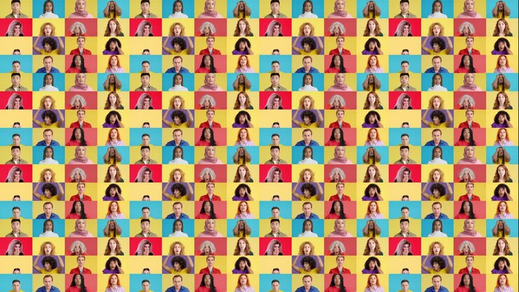 Collage di un gruppo eterogeneo di persone