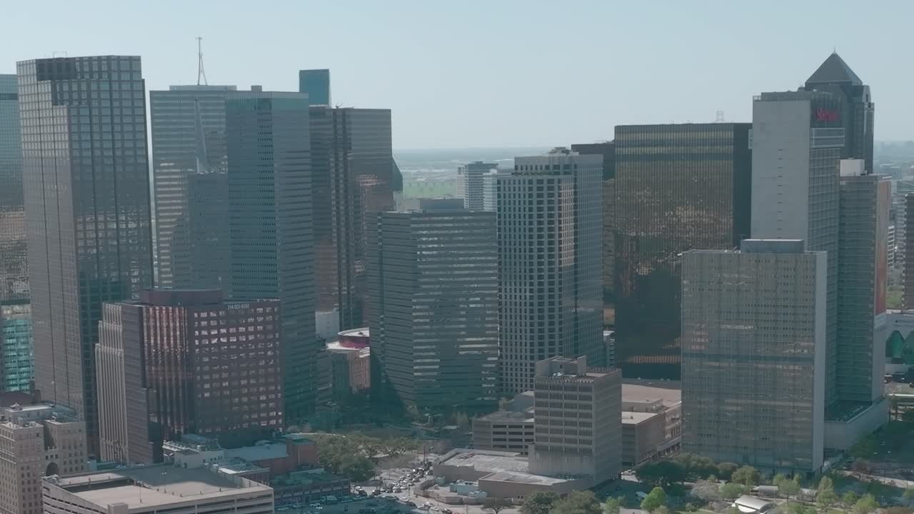 Vista do horizonte do centro de Dallas do alto, no Texas
