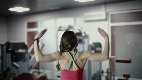 girl warming up in the gym