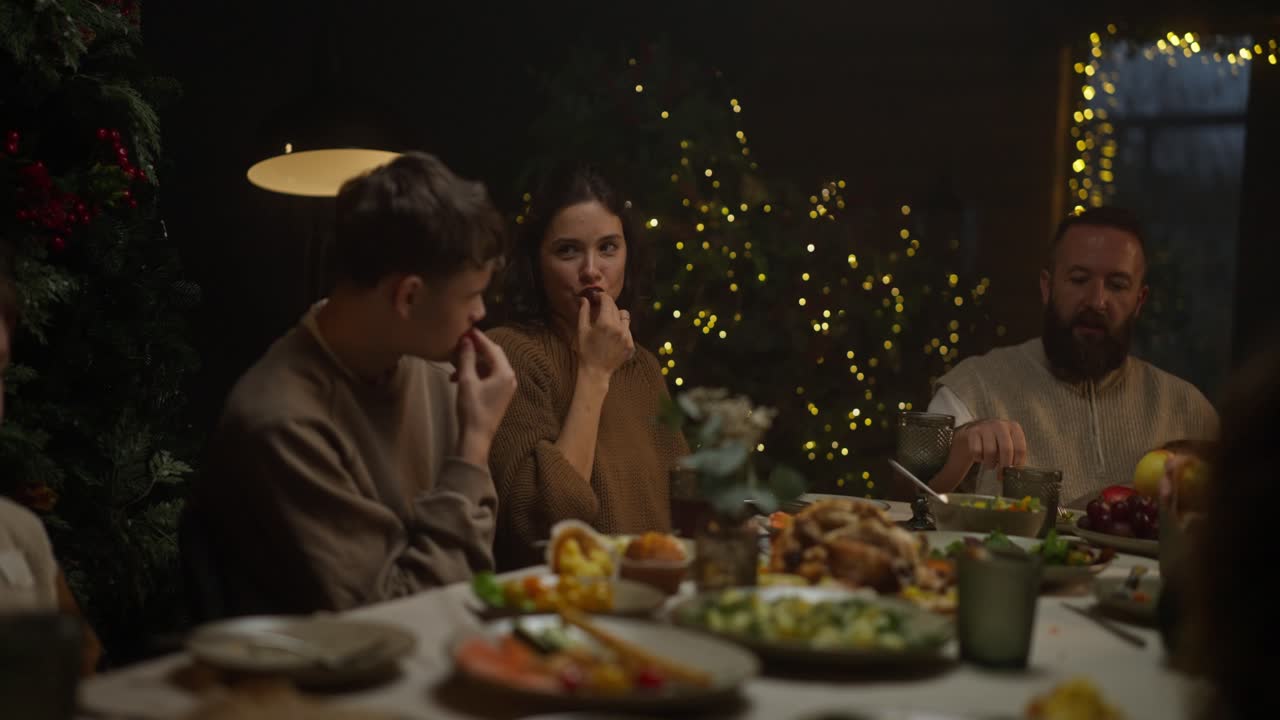 cena de navidad en familia