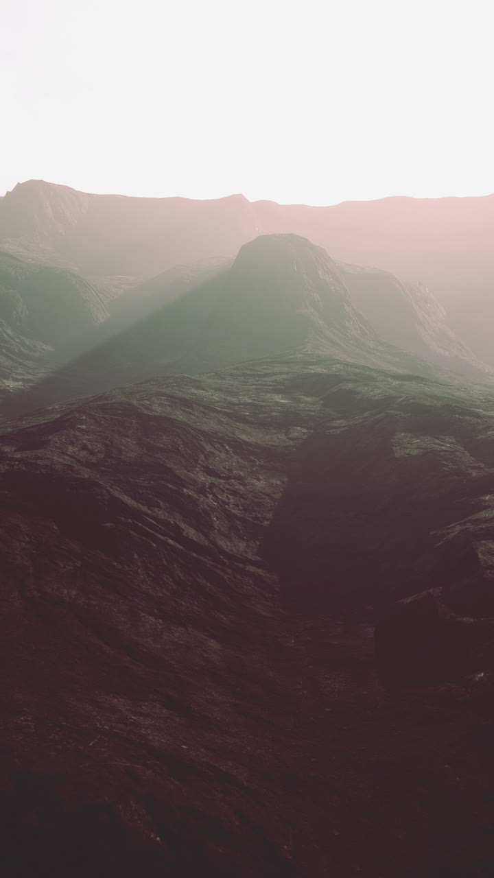 la majestuosa cordillera al atardecer