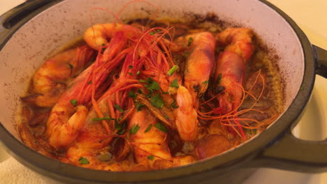 delicious cooked red shrimp with garlic and parsley