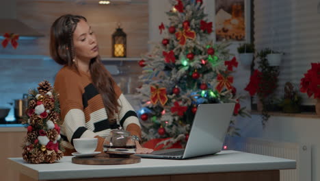 sad woman waiting to start christmas celebration after work
