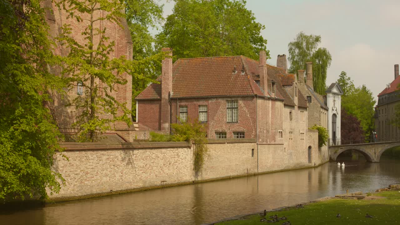 venecia del norte con sus pintorescos canales, bruges, bélgica-4k