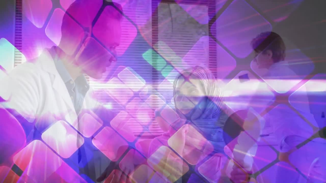 animación de formas sobre el dentista masculino caucásico hablando con el paciente