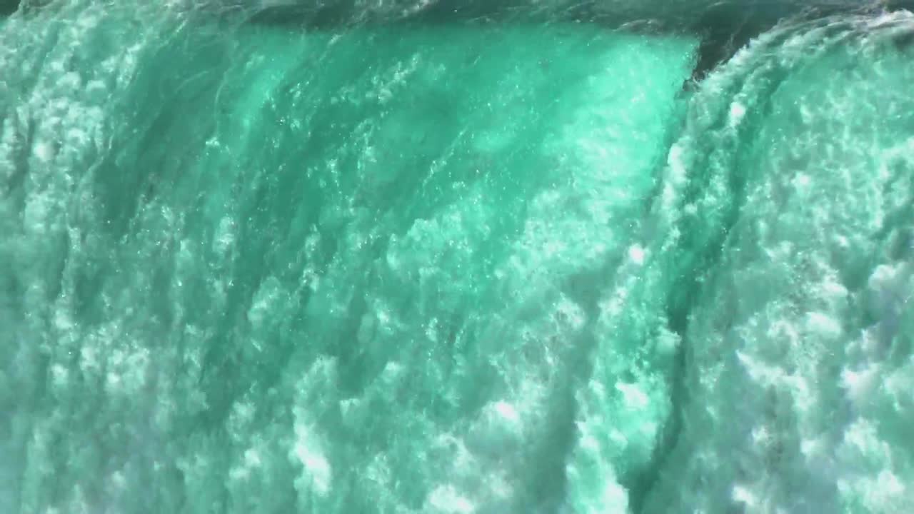 나이아가라 폭포의 놀라운 근접 촬영