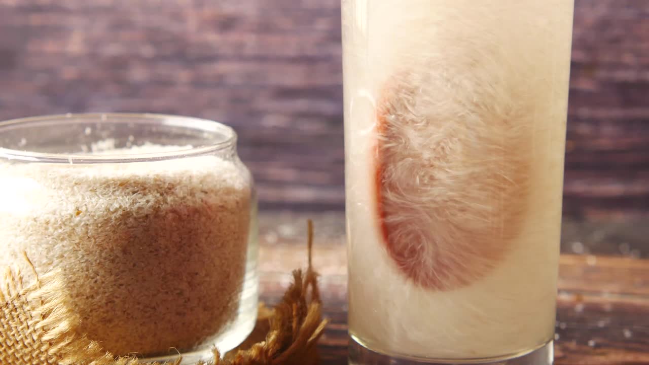 polvo disuelto en agua