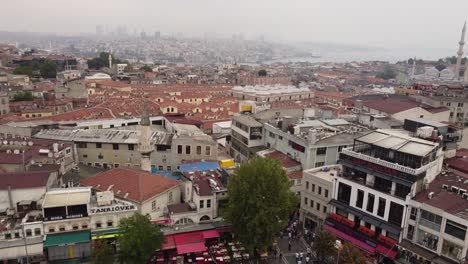 Top-down-view-of-grand-bazaar