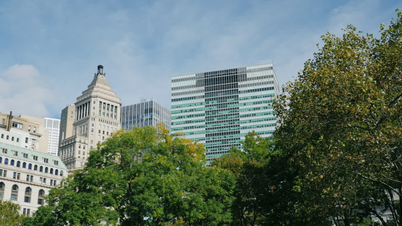 맨해튼 2의 오래된 고층 빌딩