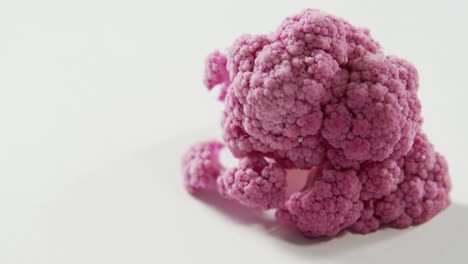 Purple-cauliflower-on-white-background-4K-4k