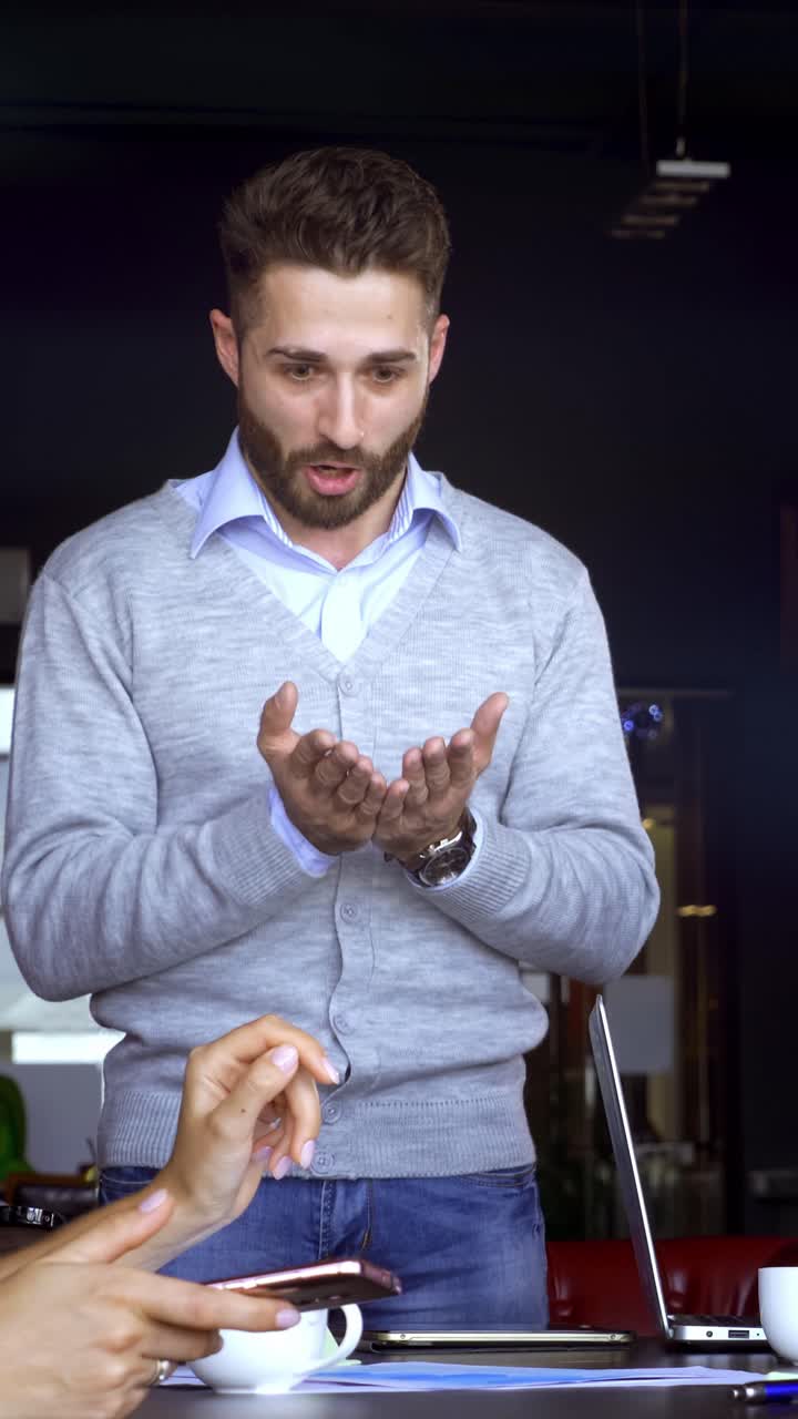 reunión de negocios en una cafetería