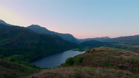 View-of-the-lake-from-the-top-of-a-mountain-at-sunset-in-Snowdonia-national-park