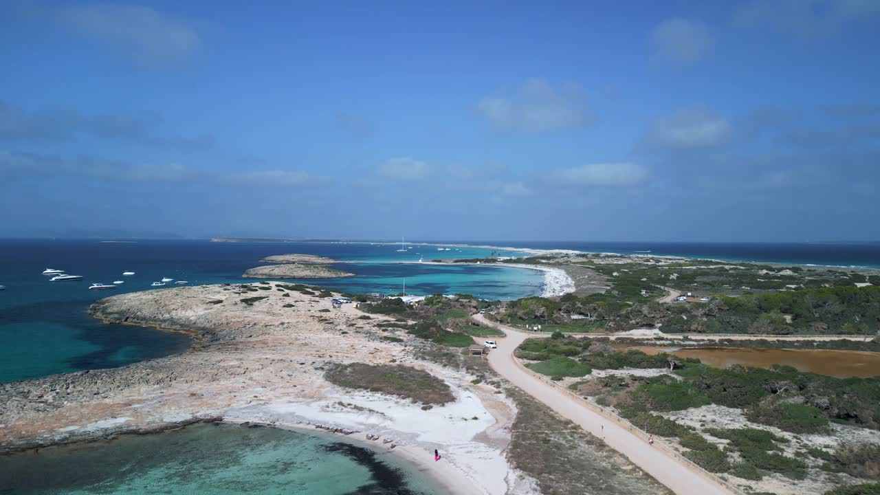 espectáculo natural playa de arena blanca mar azul turquesa