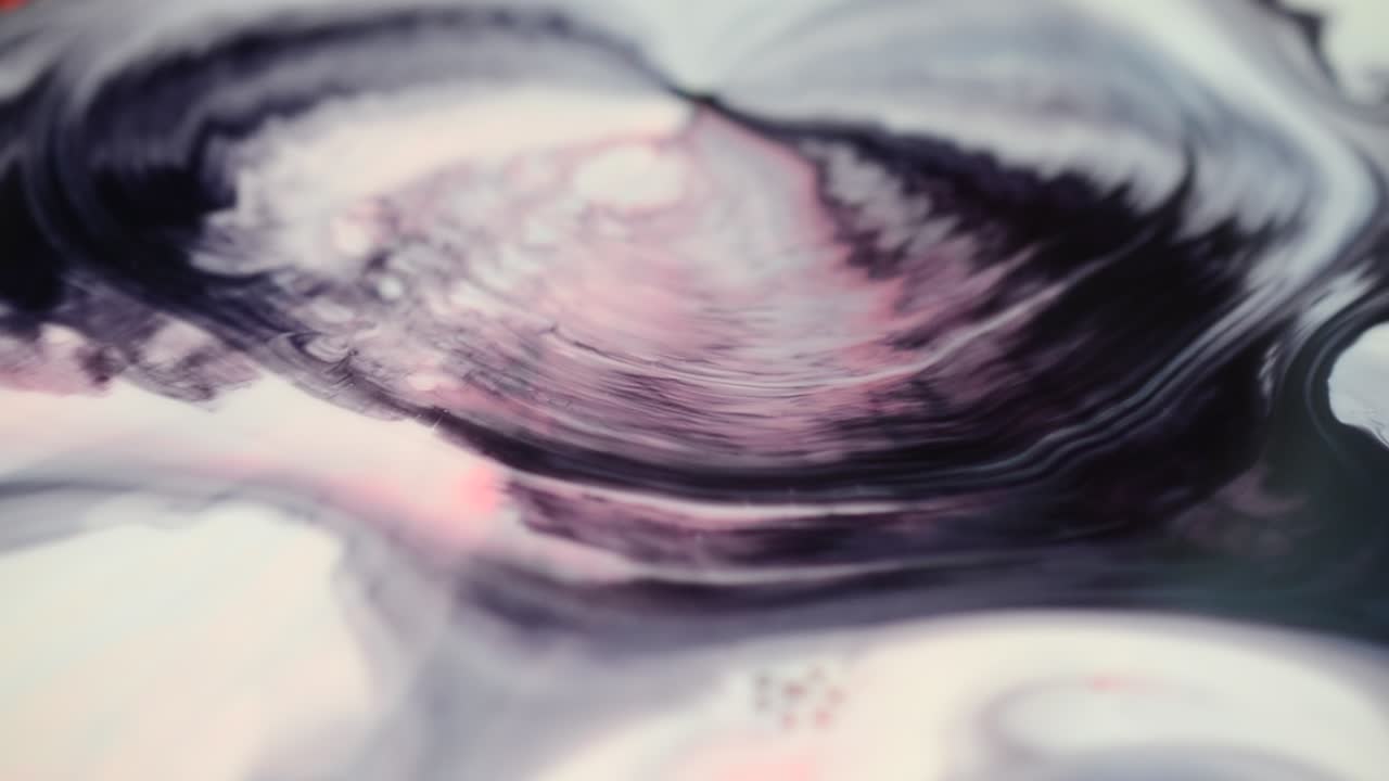Vari effetti luminosi. Nero e rosso su sfondo bianco