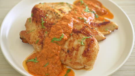 grilled-chicken-steak-with-red-curry-sauce---muslim-food-style