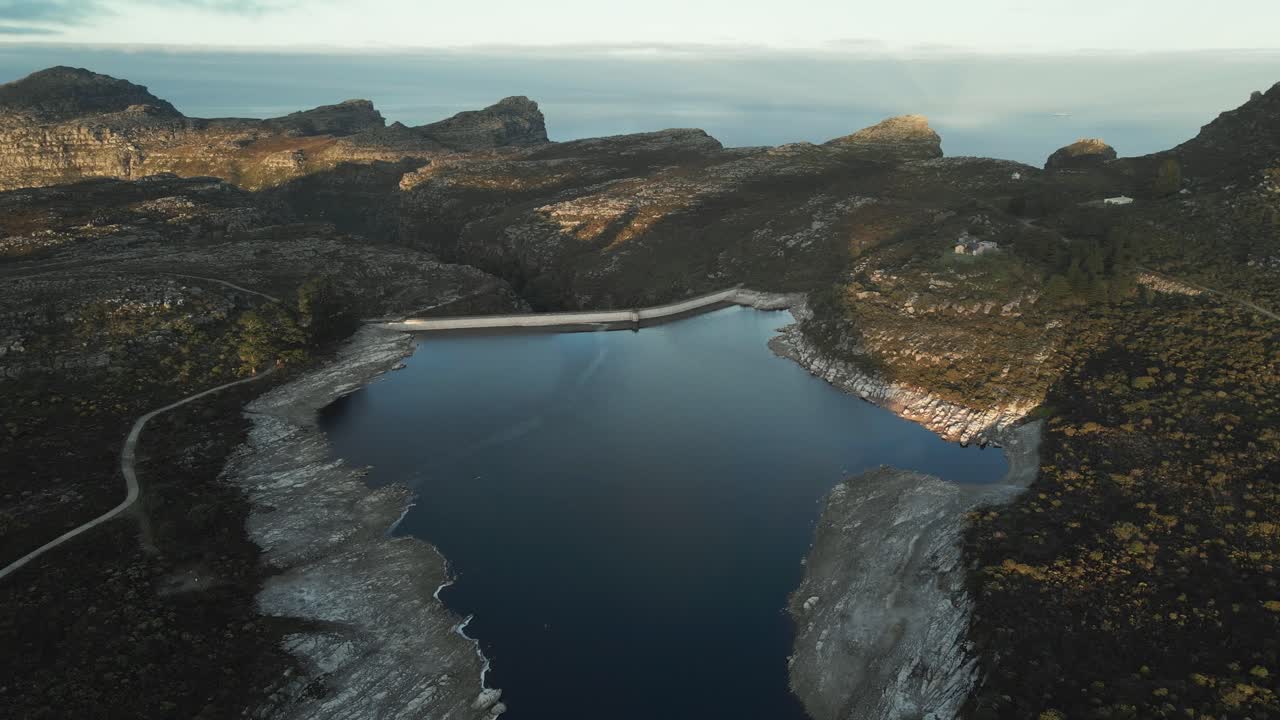 Table Mountain Sunrise Over Woodhead Dam