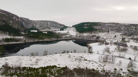 Hermoso-Paisaje-Invernal-De-Noruega-En-Invierno---Toma-Aérea