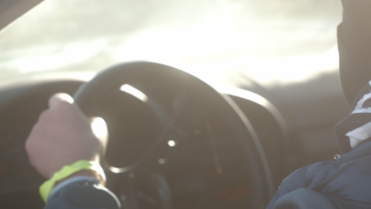 레이서 조타실 샷