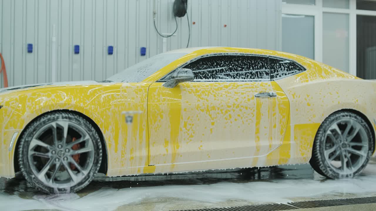 Professional Car Detailing – Washing, Ceramic Coating, and Interior Cleaning