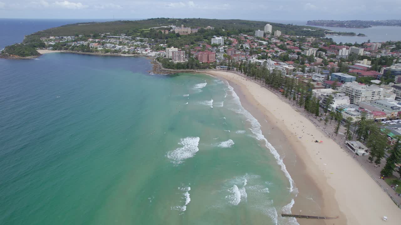 오스트레일리아 nsw 시드니 의 맨리 비치 와 맨리 비치사이드 교외 의 공중 사진