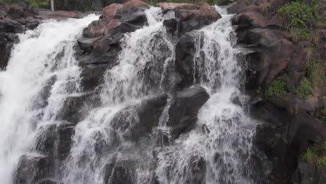 las cataratas de hawai de cerca