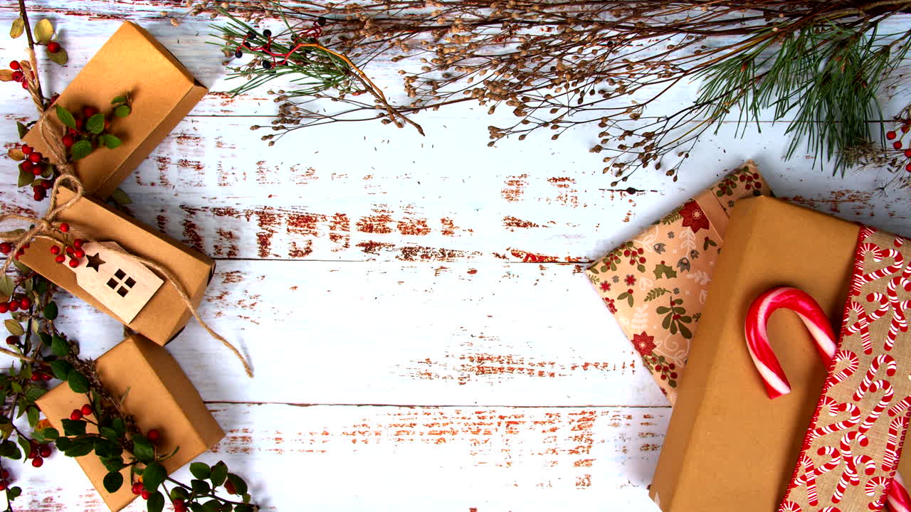 Christmas Gift Wrapping and Decorations