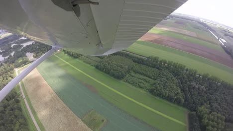 vista aérea de campos verdes en holanda