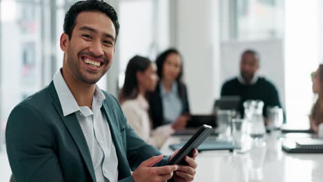 Rostro,-Negocios-Y-Hombre-Asiático-Con-Una-Tableta