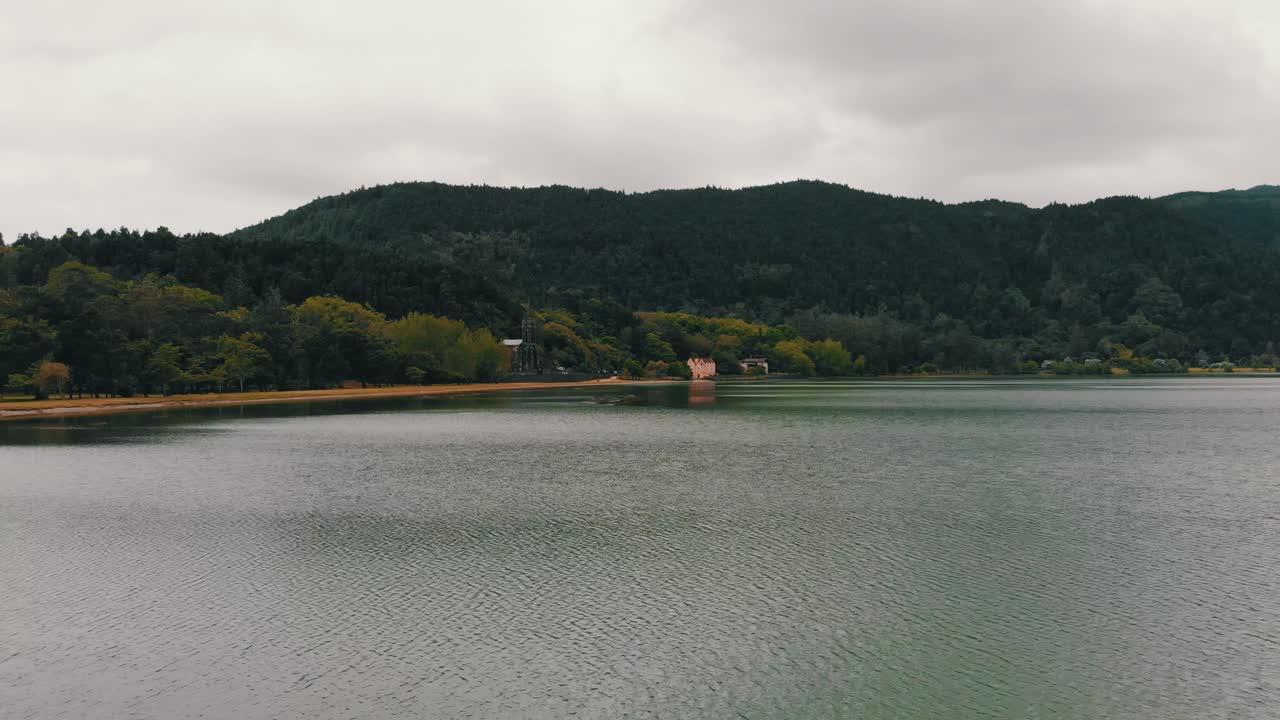 포르투갈의 섬 너무 많은 자연과 바다
