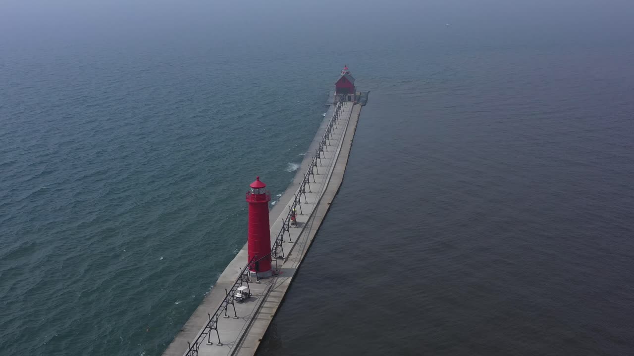 holanda michigan faro 4k drone video alto arriba