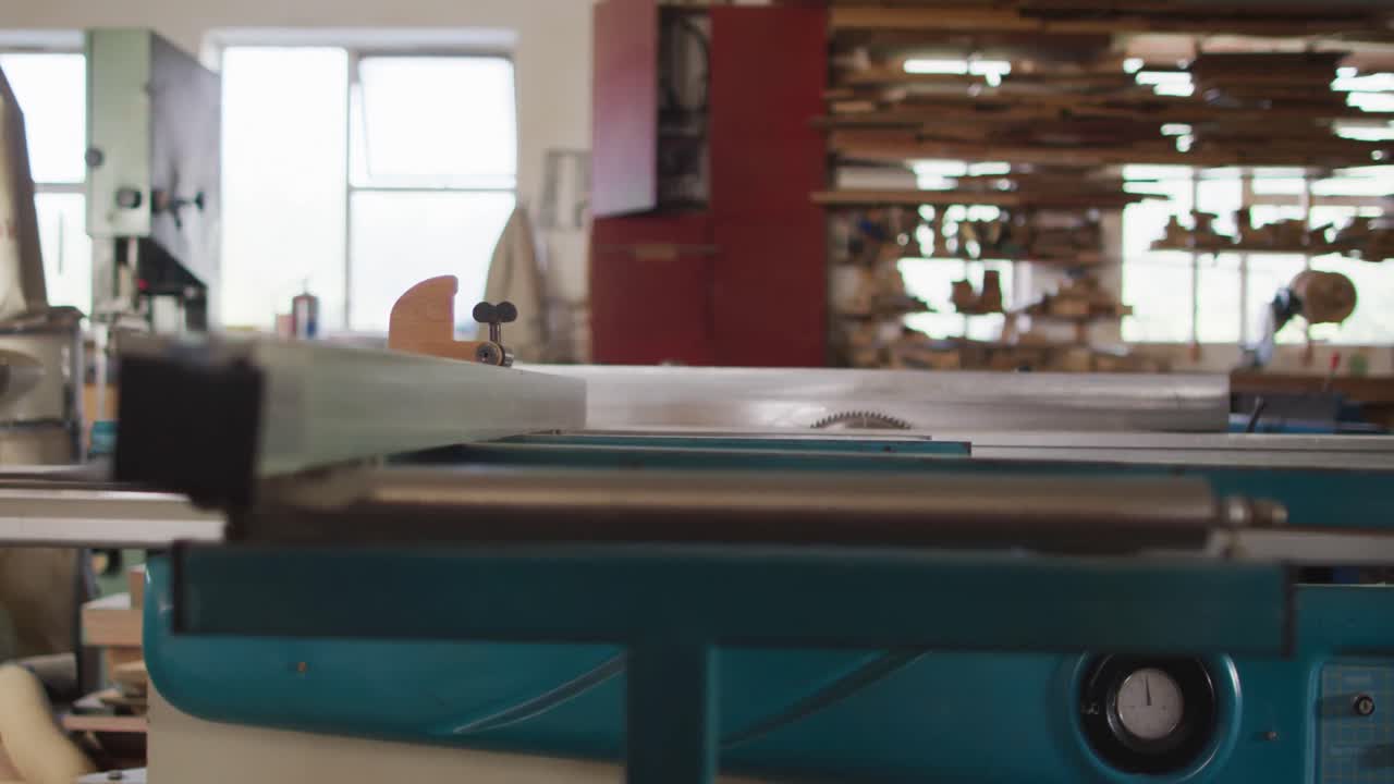 Video of machines and tools in traditional carpentry workshop