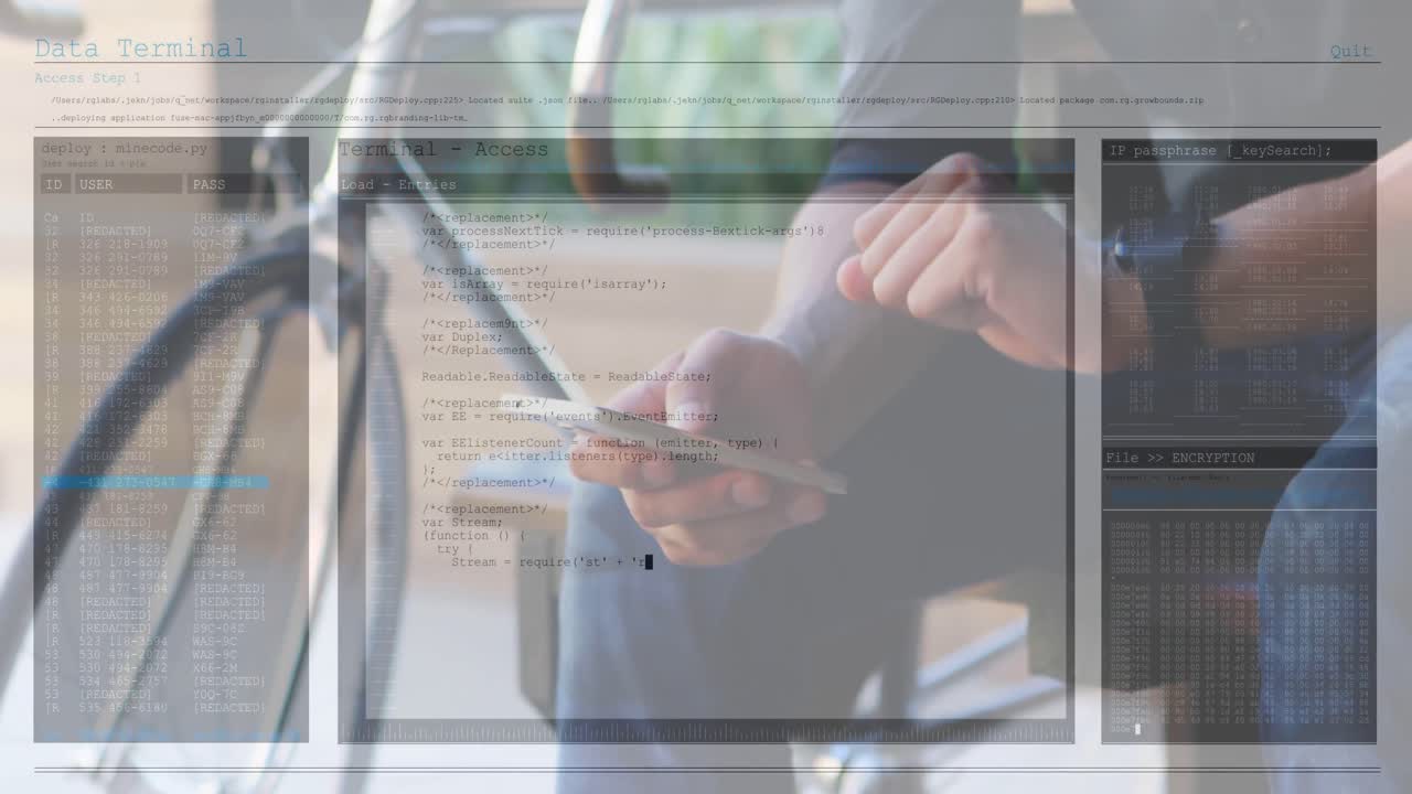 스마트폰을 사용하는 사람 위에서 컴퓨터 화면에서 데이터 처리의 애니메이션