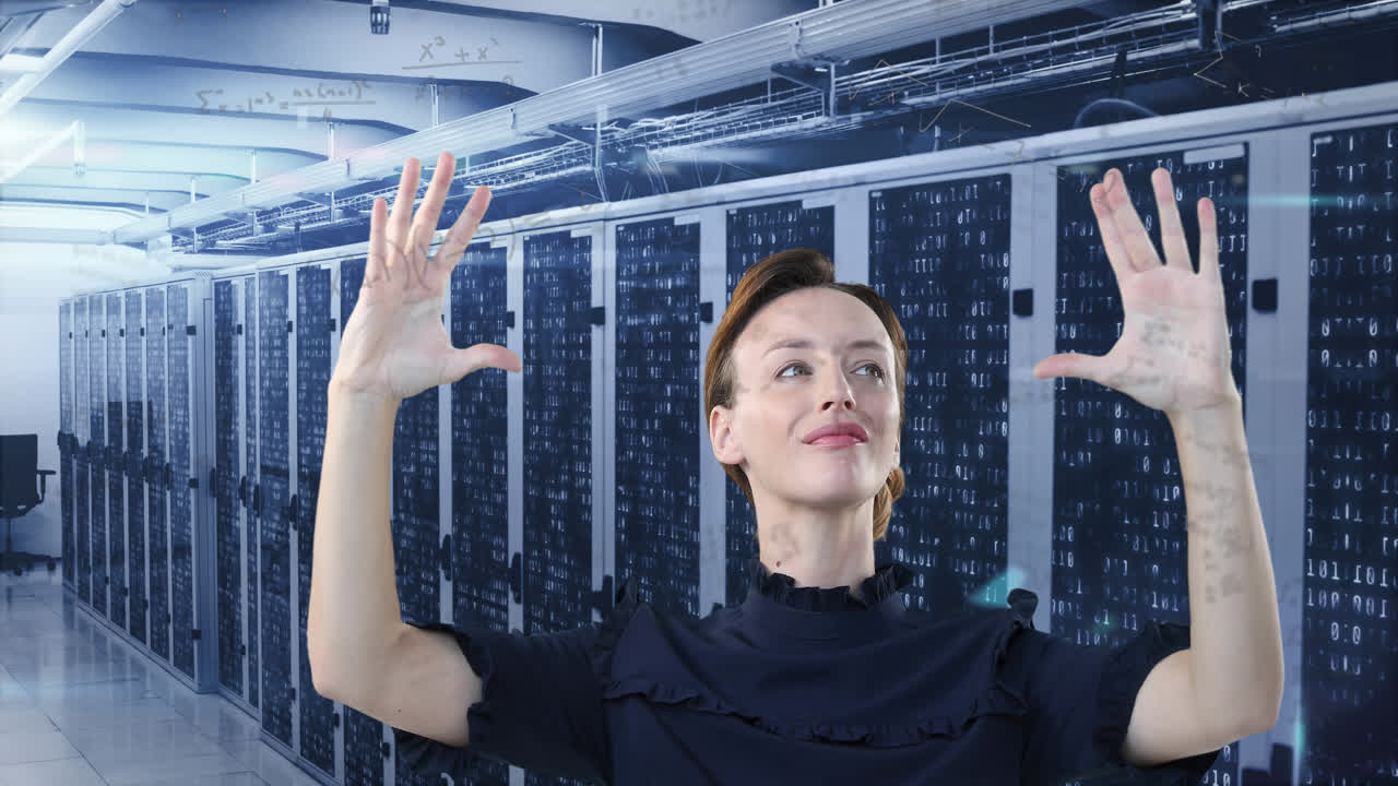 회전하는 지구의 구성과 데이터 처리가 책상에서 실행되는 것