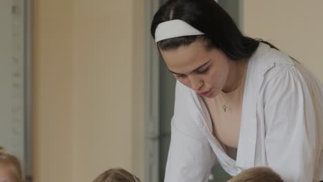 lección de inglés para niños en edad preescolar