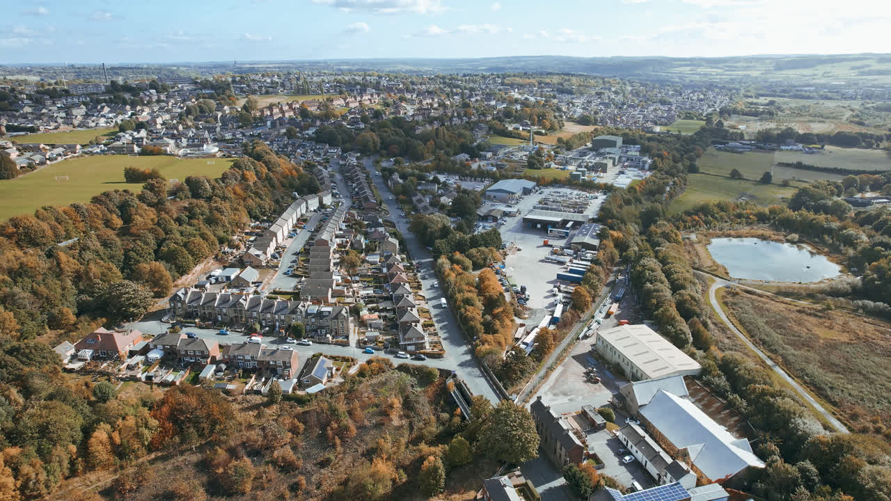 vista panorámica aérea de casas residenciales en barrio urbano