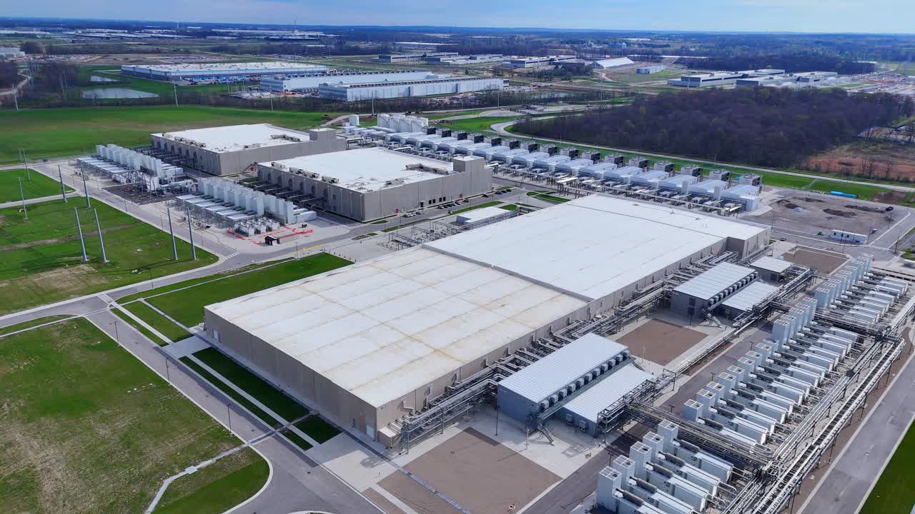 Google data center expansion in New Albany, Ohio, USA in wide aerial view
