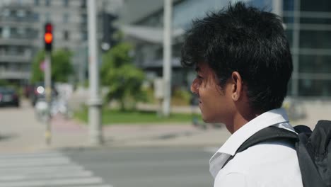 high ambitions in the eyes of a srilankan
