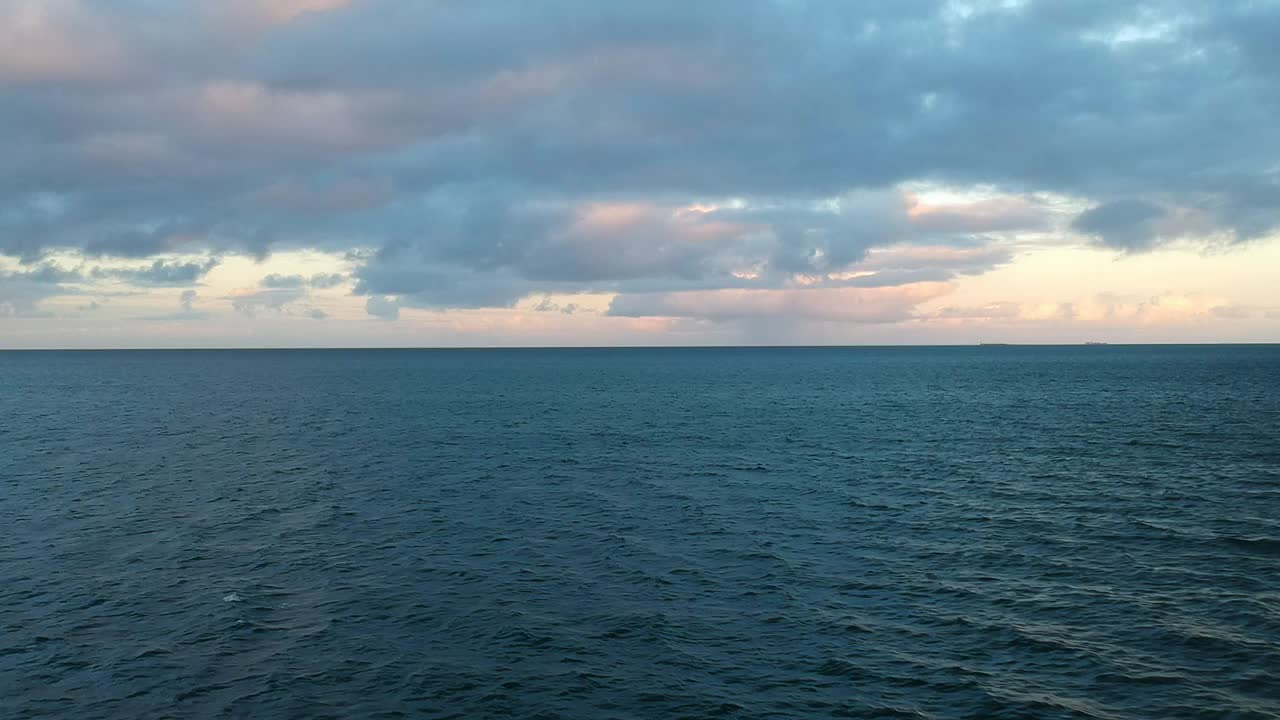 Edithburgh Mole, Syd Australien: Droneoptagelse i HD.