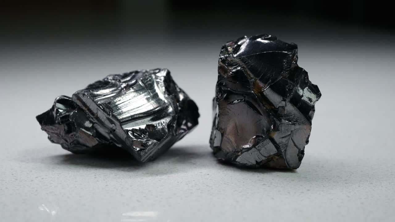 4k 30p Russian Elite Shungite Crystal Stone