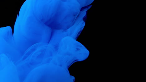 blue ink in water